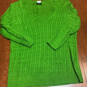 J CREW linen lime green cable v neck sweater! 💚💚